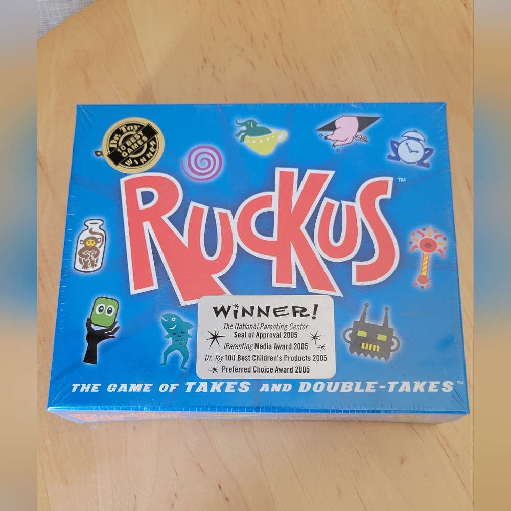 NWT Ruckus Family Card Game Ruckus Original Edition Fast-Paced Action Card - Picture 7 of 8